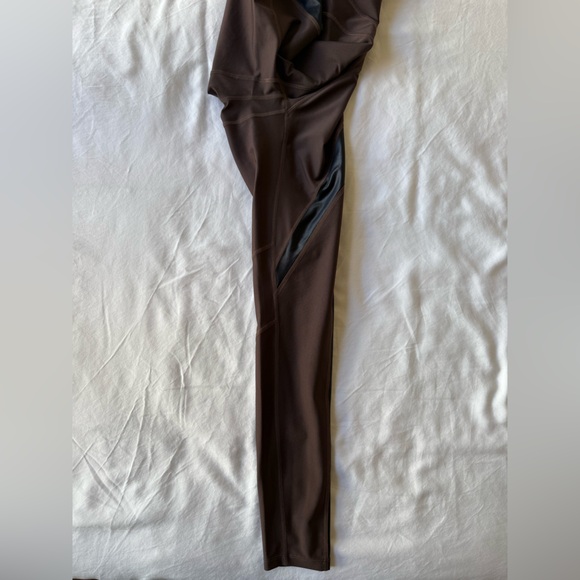 PE Nation brown & black sports bra & leggings set S - Picture 11 of 16